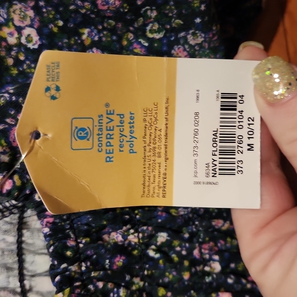 NWT thereabouts: SquareNeck ShortSleeve Blouse, Navy Floral, Big Girls M (10-12) - Picture 5 of 7